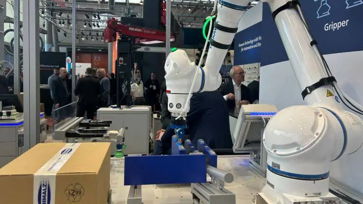 Robots de embalaje Logimat